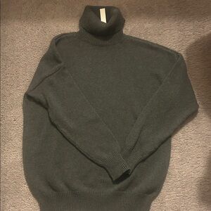 Madewell Charcoal Turtleneck Sweater